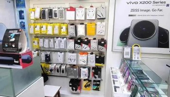 Top 10 Store | Mobile, Tv, Laptop, Accessories in Lower Parel West Moledina Building - Amoledina Building