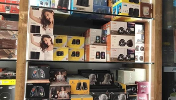 Zoom Computers - Near Vidyachetan School