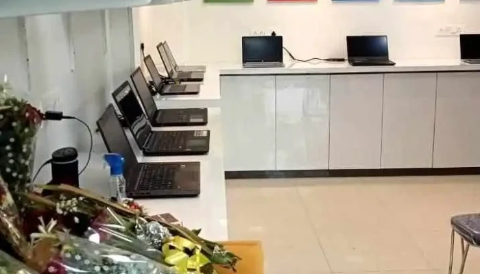 A To Z Computers Sales Services Inside - Nashik
