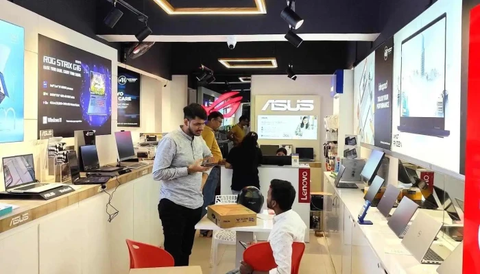 Abn It Store Pvt Ltd  Asus Store Inside - Gorakhpur