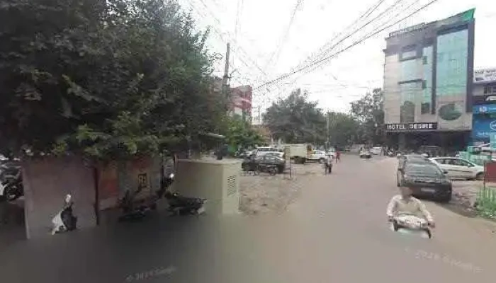 Aroras Laptop Street View 360deg - Hisar