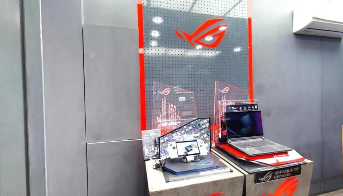 Asus Exclusive Store -    Cyber Peripherals Street View 360deg - Chhatrapati Sambhajinagar