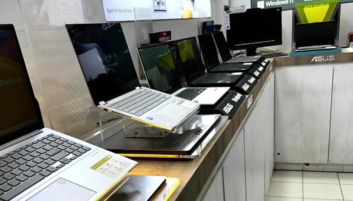 Asus Exclusive Store -    Om Computer Computer Store - Gorakhpur