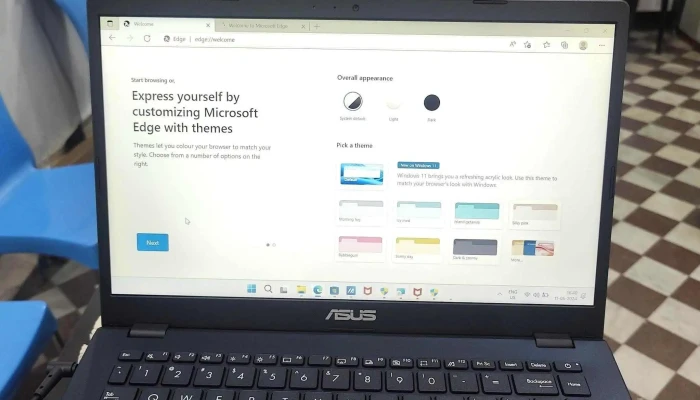Asus Exclusive Store -    The White House Infotech Videos - Hisar