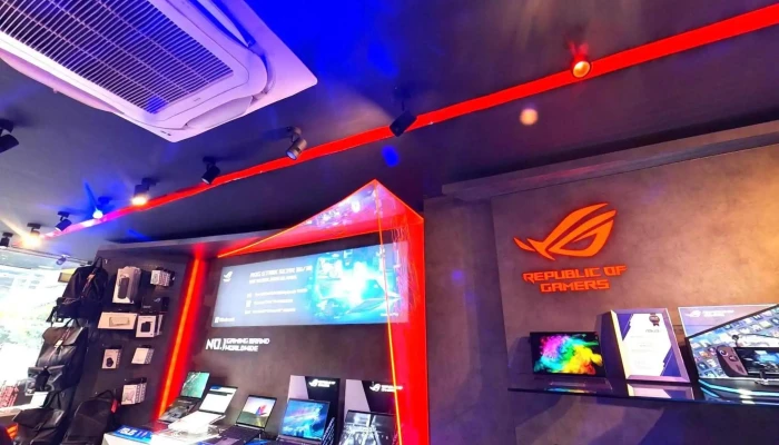 Asus Rog Exclusive Store -    Innovation Street View 360deg - Guwahati