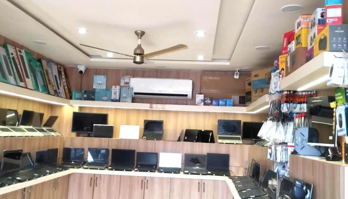 Burhani Computech -    Refurbished It Store Area - Nashik