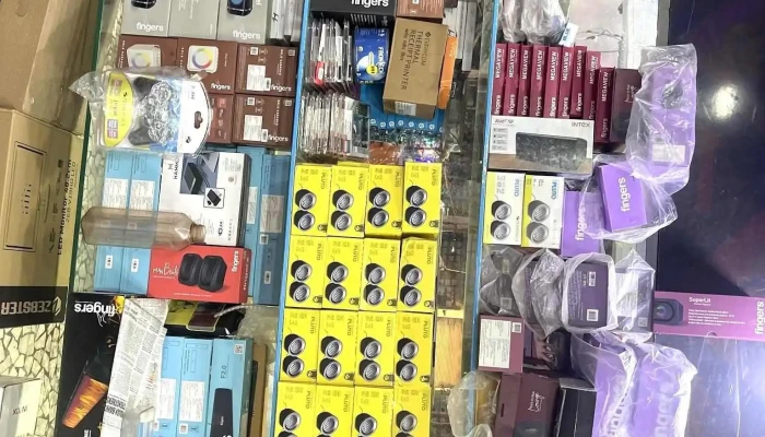 Compu World -  By Owner - Ulhasnagar, Mumbai