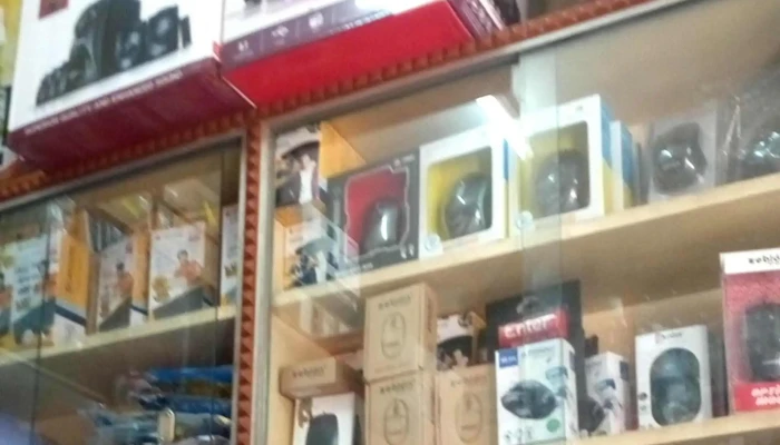 Computer And Computers -  Computer Store - Telipara
