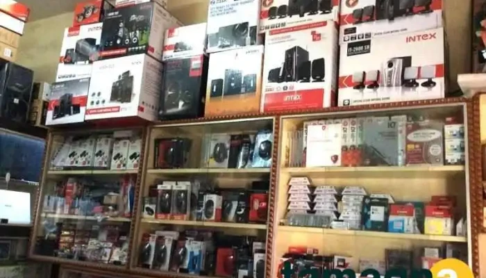 Computer And Computers -  Inside - Telipara
