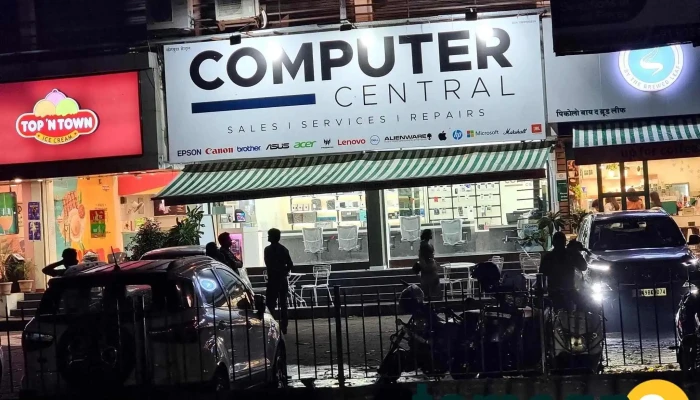 Computer Central - Vca Stadium Complex