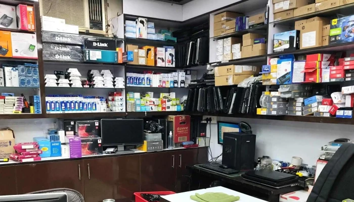 Computer Shop -    Techeroes Comments - Gurugram