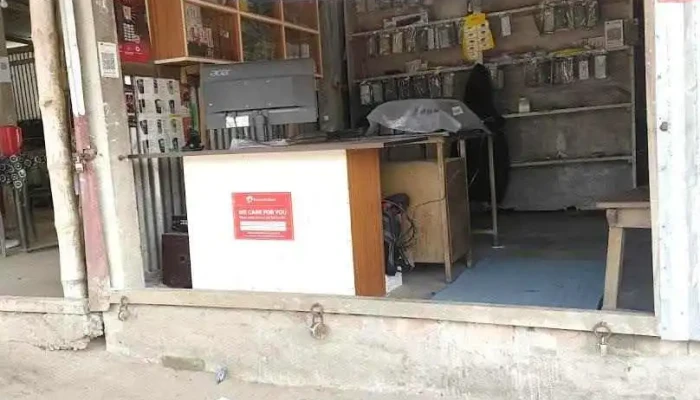 Computer Store - Langla
