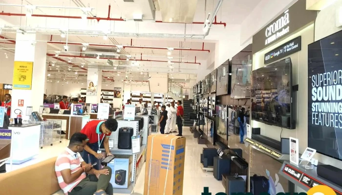 Croma - Sangamner-College Road - Malpani Multiplex Mall College Road