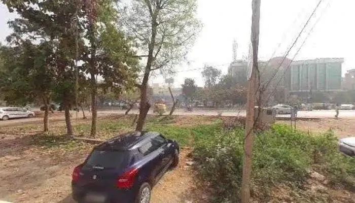 Dell Exclusive Store -    Royal Computers Faridabad Street View 360deg - Faridabad