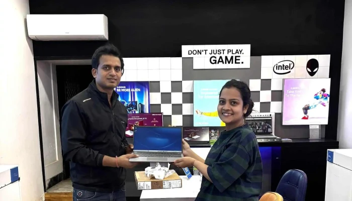 Dell Exclusive Store -    Sector  14 Gurgaon Computer Store - Gurugram