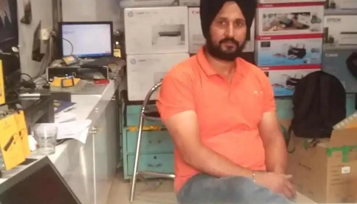 Ekam Computer Shop -  Inside - Kurukshetra