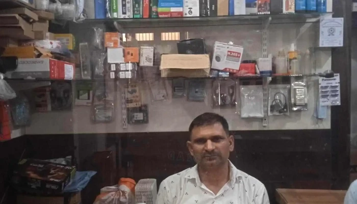 Friends Computer -  By Owner - Hisar