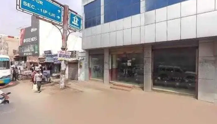 Hero Motocorp Street View 360deg - Narnaul