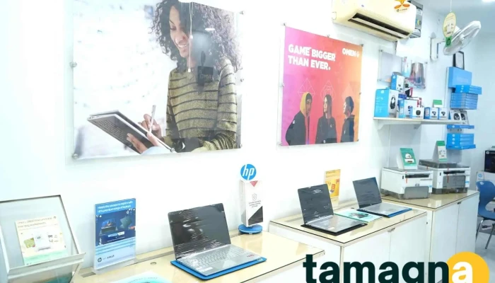Hp World -    Fatehabad All - Fatehabad