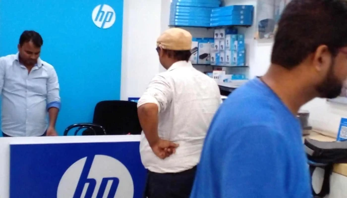 Hp World -    Gorakhpur Comments - Gorakhpur