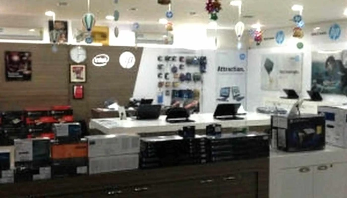 Hp World -  Computer Store - Yamuna Nagar