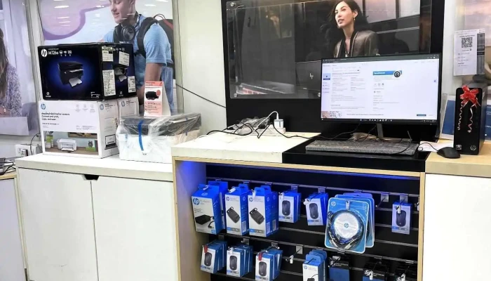 Hp World Goodwill Computer Inside - Pimpri-chinchwad