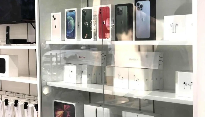 Ifuture Apple Store Authorised Reseller Mobile Phone - Yamuna Nagar