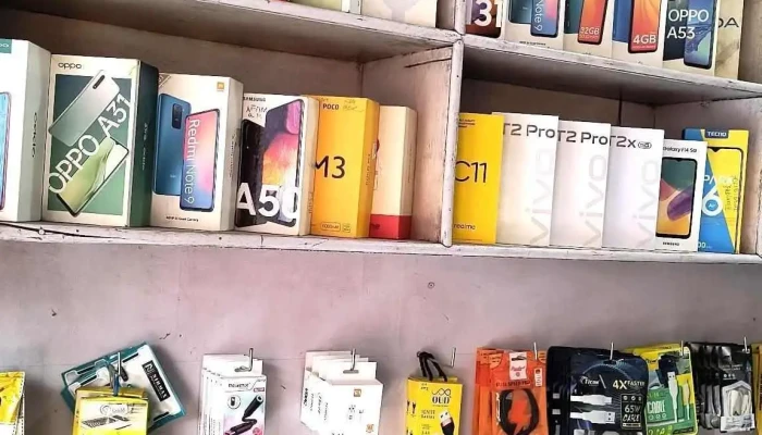 Indian Mobile sales and service - Bhagat Singh Chowk