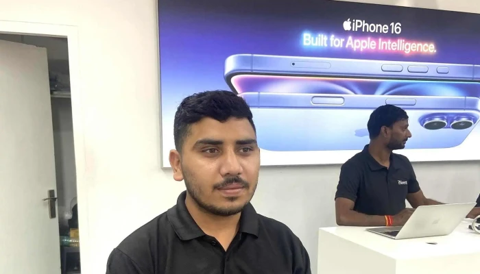 Invent   Apple Premium Reseller Comments - Rohtak