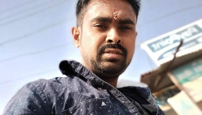 Jay Gajanan Maha E Seva Kendra Principal - M