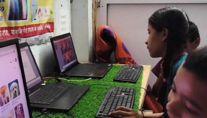 Kanashree computer - Near Dr Ravi Patel Clinic