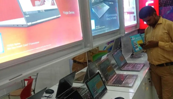 Lenovo Exclusive Store -    Om Computers Computer - Yamuna Nagar
