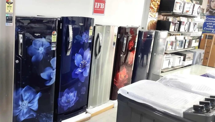 Lg Showroom -   Om Sales Safidon - Safidon