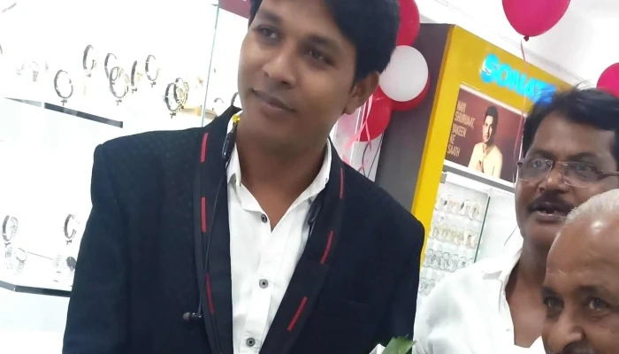 Mahaveer Stationery -  Score - Akola