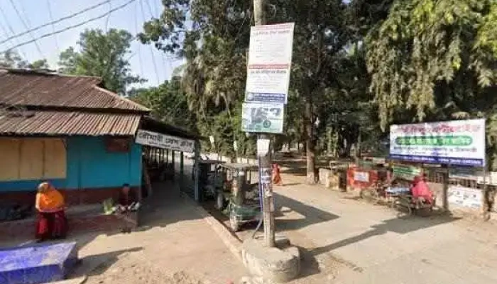 Mitthu Kmpiuttaar Street View 360deg - Rowmari