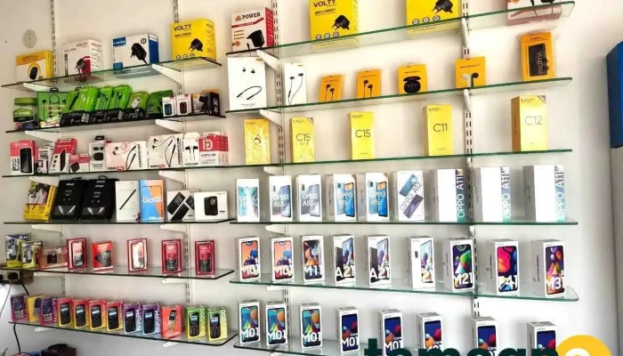 Mobile Guru -  Inside - Naraingarh