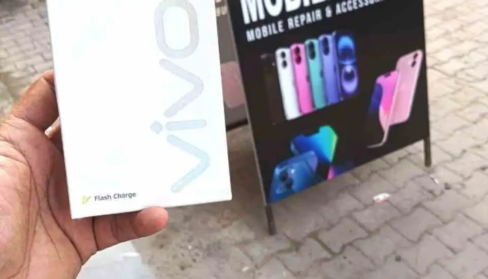 Mobile Wala -  Inside - Naraingarh