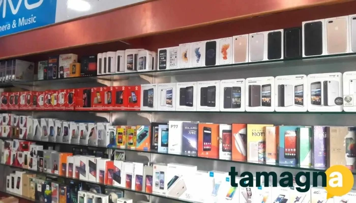 Modern Electronics -  Inside - Akola