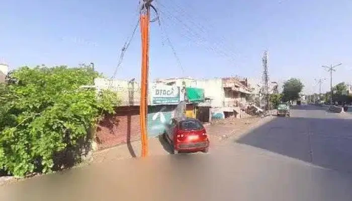 Mrepair Mobile Repair Laptop Repair Iphone Repair And Macbook Repair Street View 360deg - Akola