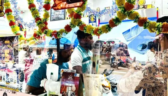 O -  Line O -  Tarang Collection Inside - Alibag