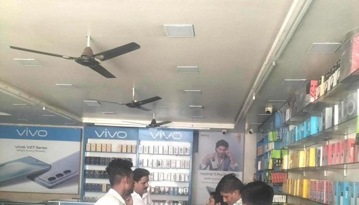 Om Electronics & Communication Mobile Shop - Pimpri-Chinchwad