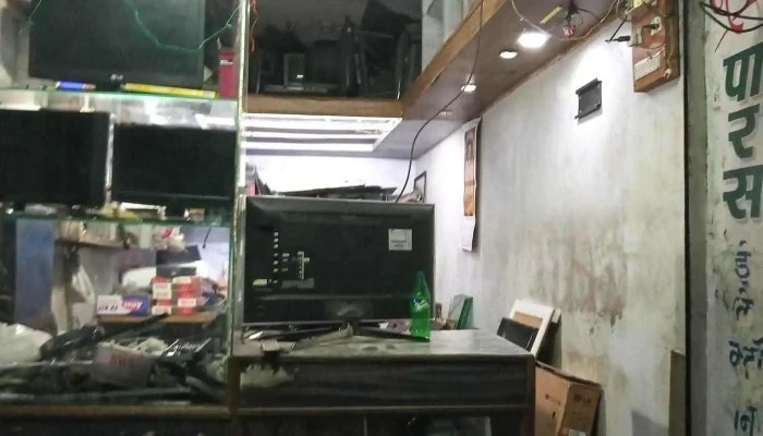 Paras Electronics - Ghugus Basti