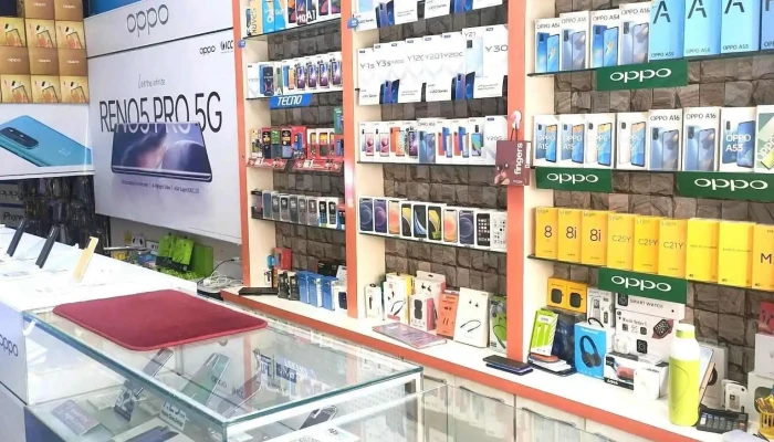 Pc Mobiles Inside - Ellenabad