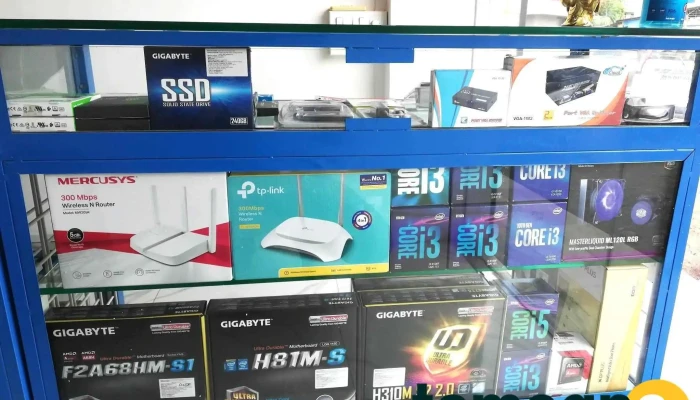 Prompt Computers -  By Owner - Alibag