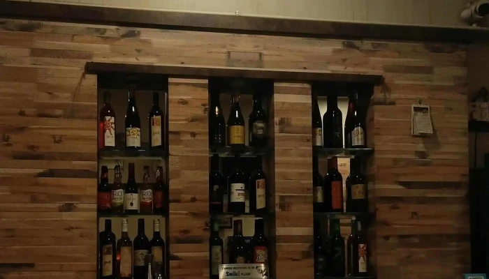 Regal Beer And Wine Shop - Dhule