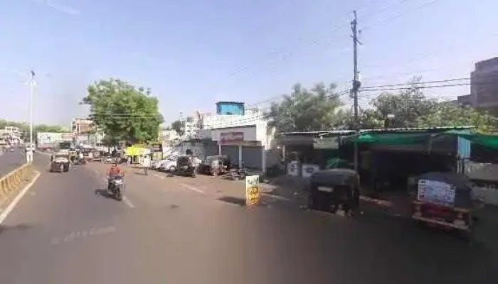 Roy Eye Clinic Opticals Store Street View 360deg - Dhule, Mahindale
