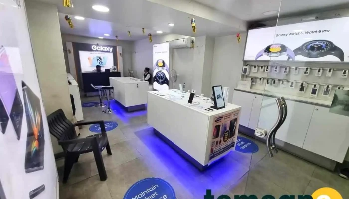 Samsung Experience Store -    Rana Enterprises   Ambajogai Inside - Ambajogai