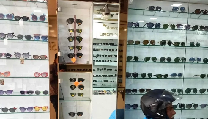 Shiva Optics -  Address - Rewari, Kanmajra
