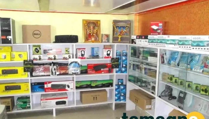 Shree Computers / Rajmudra Insurance Services - Dudh Sangh Market Building