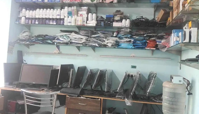Softech Computers -  By Owner - Zirakpur